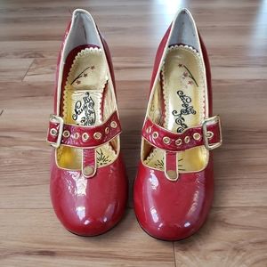 Retro Naughty Monkey Red Kitten Heels - Size 7.5